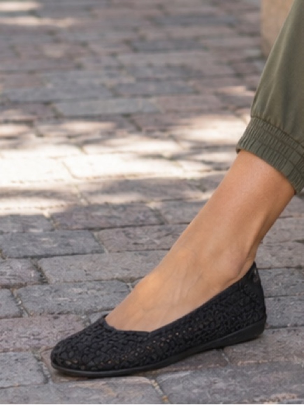 Bernie Mev Catwalk Flats Black Woven Slip-On Shoes EU38 NWT